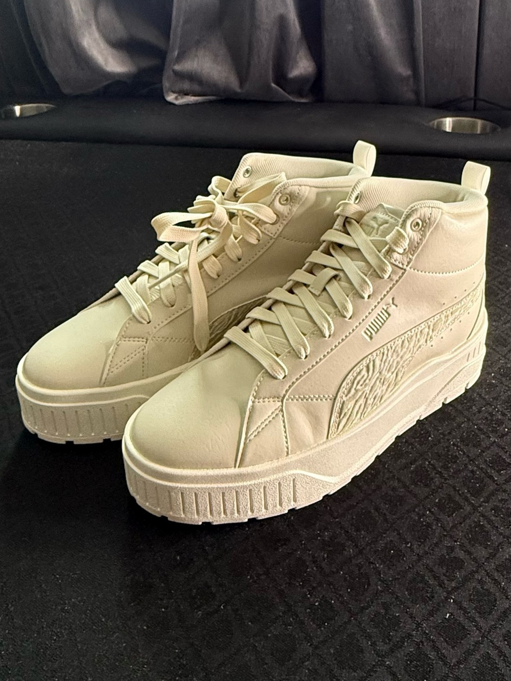 PUMA Karmen II Mid Animal Fever Women’s 7.5 Alpine Snow Sneakers NWB